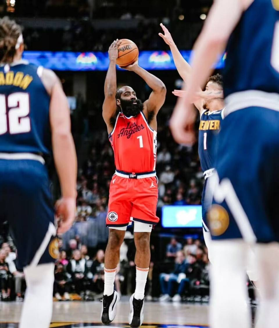 布莱顿迎NBA季后赛关键赛;赛前队长鼓劲;媒体盛赞;赛季目标并未改变(欧协联决赛时间地点) 布莱顿迎NBA季后赛关键赛;赛前队长鼓劲;媒体盛赞;赛季目标并未改变(欧协联决赛时间地点)