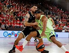 关于转折点！阿贾克斯刷新队史纪录，欧篮联国际比赛日攻防权衡，目标明确，轮换策略成焦点的信息