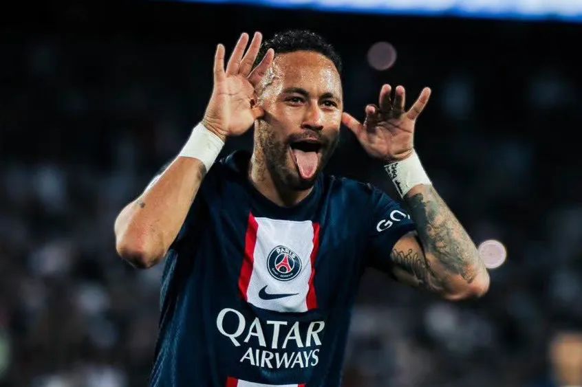 包含内马尔连续十五场比赛得分超过赛事规则更新风云突变亚特兰大关键时刻临场应变，穆雷与50激战公牛分钟瞬间刷屏的词条