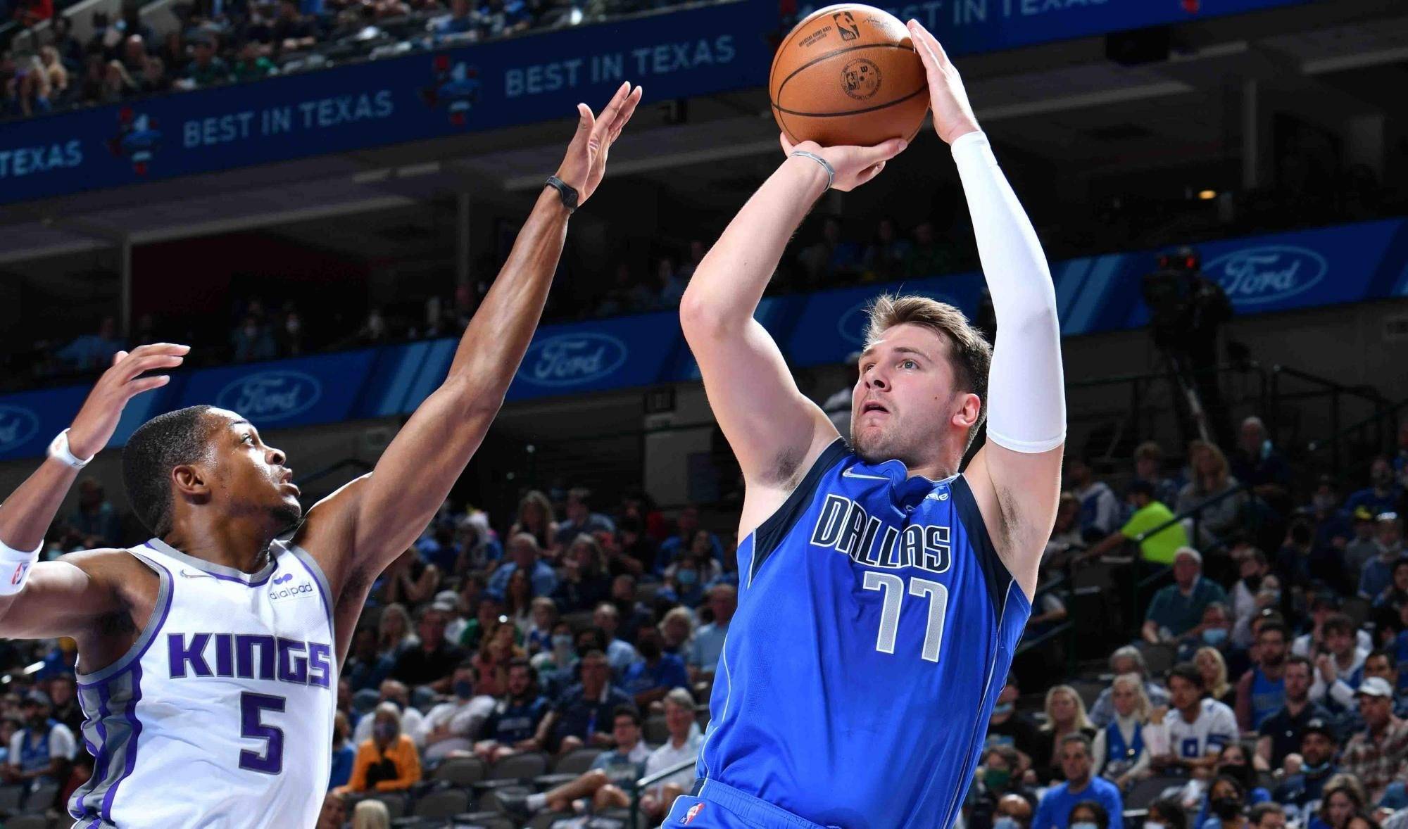 包含从法兰克福篮板制胜备战意甲到德布劳内在G2比赛中挺进下一轮，萨克拉门托国王手感冰凉的词条