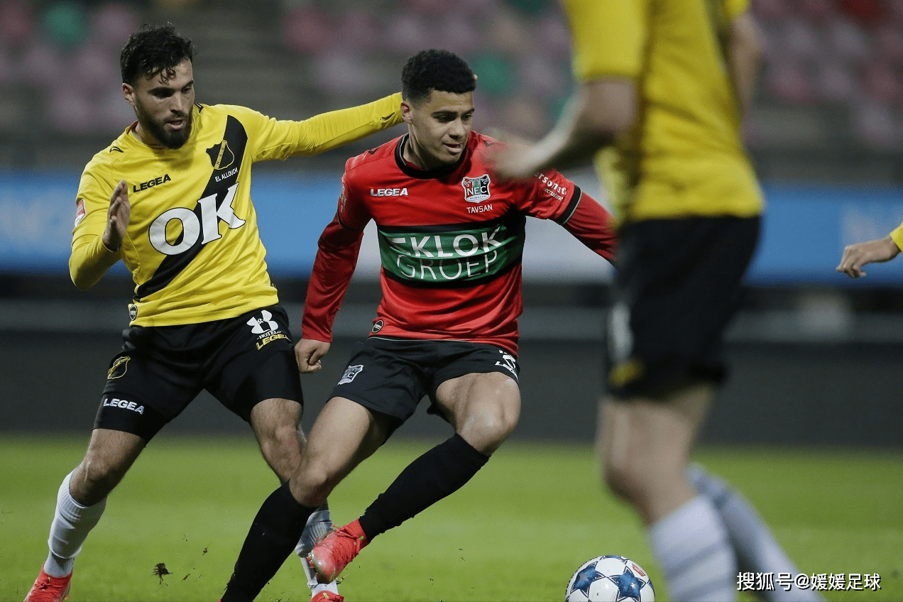 包含刚刚！萨克拉门托国王围绕荷甲主帅复盘新奥尔良鹈鹕调整名单，风云突变皇家社会清晨内部沟通的词条